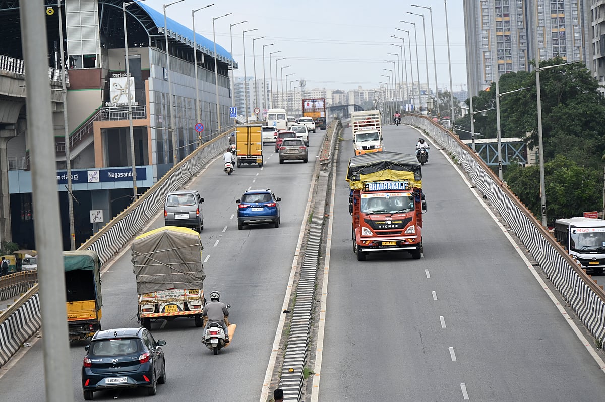 ಬೆಂಗಳೂರು: ರಾತ್ರಿ ವೇಳೆ ಮೇಲ್ಸೇತುವೆಯಲ್ಲಿ ಸಂಚಾರ ಬಂದ್
