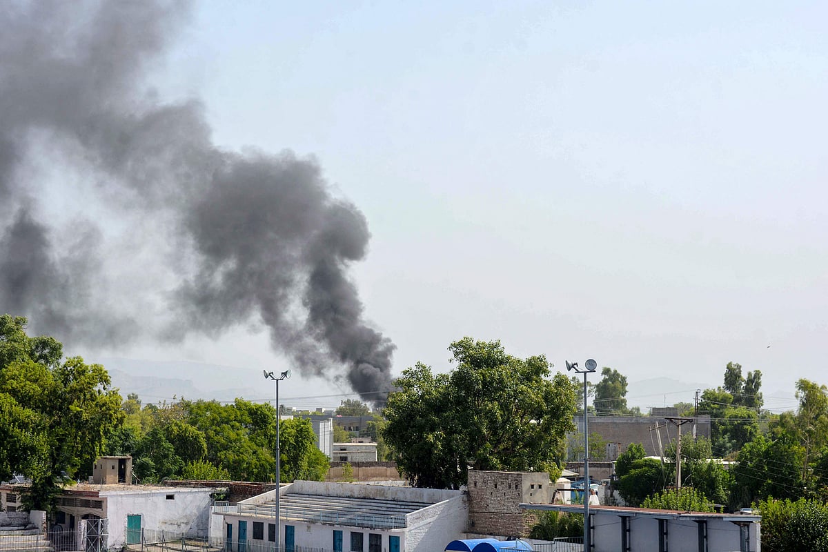 ಉಗ್ರರ ದಾಳಿ: ಪಾಕಿಸ್ತಾನದ 10 ಯೋಧರ ಸಾವು