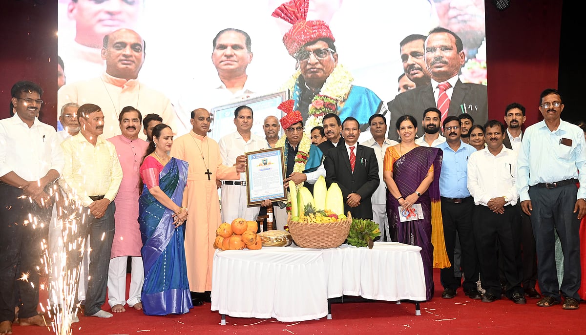 ಪಿ.ಯು ಶಿಕ್ಷಣ, ಪಠ್ಯೇತರ ಚಟುವಟಿಕೆ ಕಡೆಗಣನೆ: ಡಾ.ಎಂ.ಮೋಹನ ಆಳ್ವ ಬೇಸರ