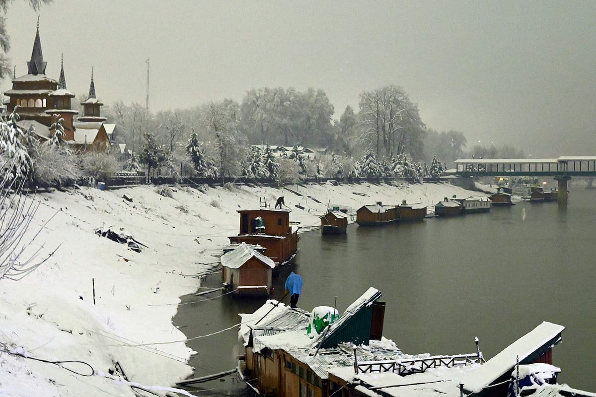 ಶ್ರೀನಗರ ಪ್ರವಾಸಕ್ಕೆ ತೆರಳಿದ್ದ ಕೊಪ್ಪಳದ 19 ಜನ ಸುರಕ್ಷಿತ