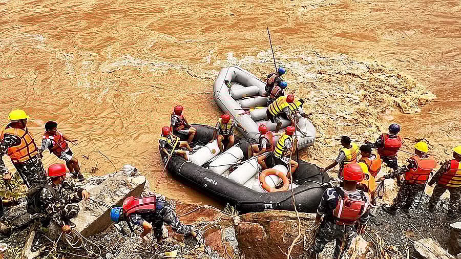 ನೇಪಾಳ ಅವಳಿ ಬಸ್ ದುರಂತ: ಸಾವಿನ ಸಂಖ್ಯೆ 5ಕ್ಕೆ ಏರಿಕೆ