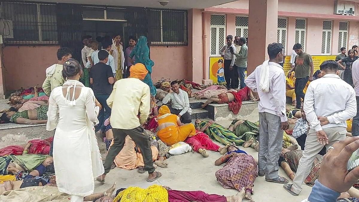 ಉತ್ತರ ಪ್ರದೇಶದ ಹತ್ರಾಸ್‌ನಲ್ಲಿ ಕಾಲ್ತುಳಿತ: 100ಕ್ಕೂ ಅಧಿಕ ಜನ ಸಾವು!