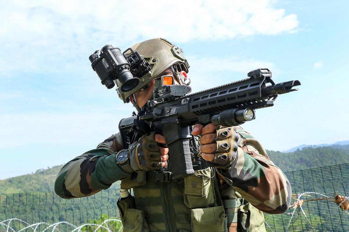 ಶಾಖಾಘಾತ: ಗಡಿಯಲ್ಲಿ ಕರ್ತವ್ಯದಲ್ಲಿದ್ದ ಬಿಎಸ್‌ಎಫ್‌ನ ಅಧಿಕಾರಿ, ಯೋಧ ದುರ್ಮರಣ