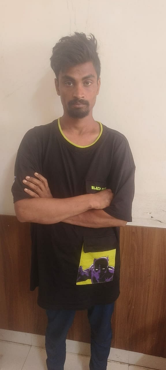 ಪಿ.ಜಿ, ಅಂಗಡಿಗಳಲ್ಲಿ ಕಳ್ಳತನ: ಇಬ್ಬರ ಬಂಧನ- 45 ಮೊಬೈಲ್ ವಶ