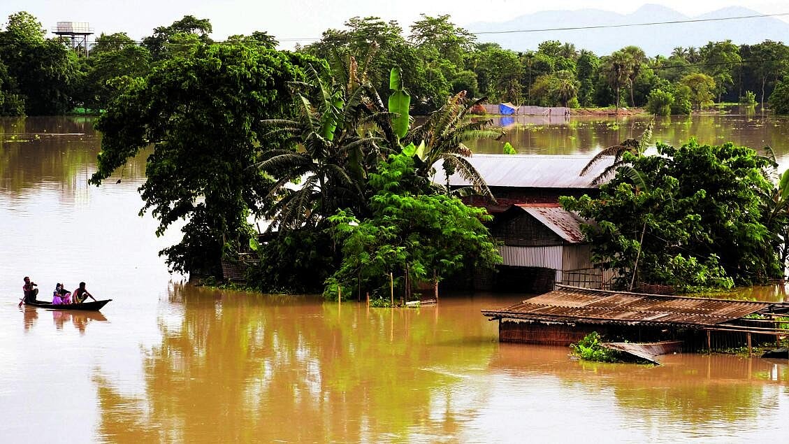 Assam Flood | ತೀವ್ರ ಪ್ರವಾಹ; 24.50 ಲಕ್ಷ ಜನ ಸಂಕಷ್ಟದಲ್ಲಿ