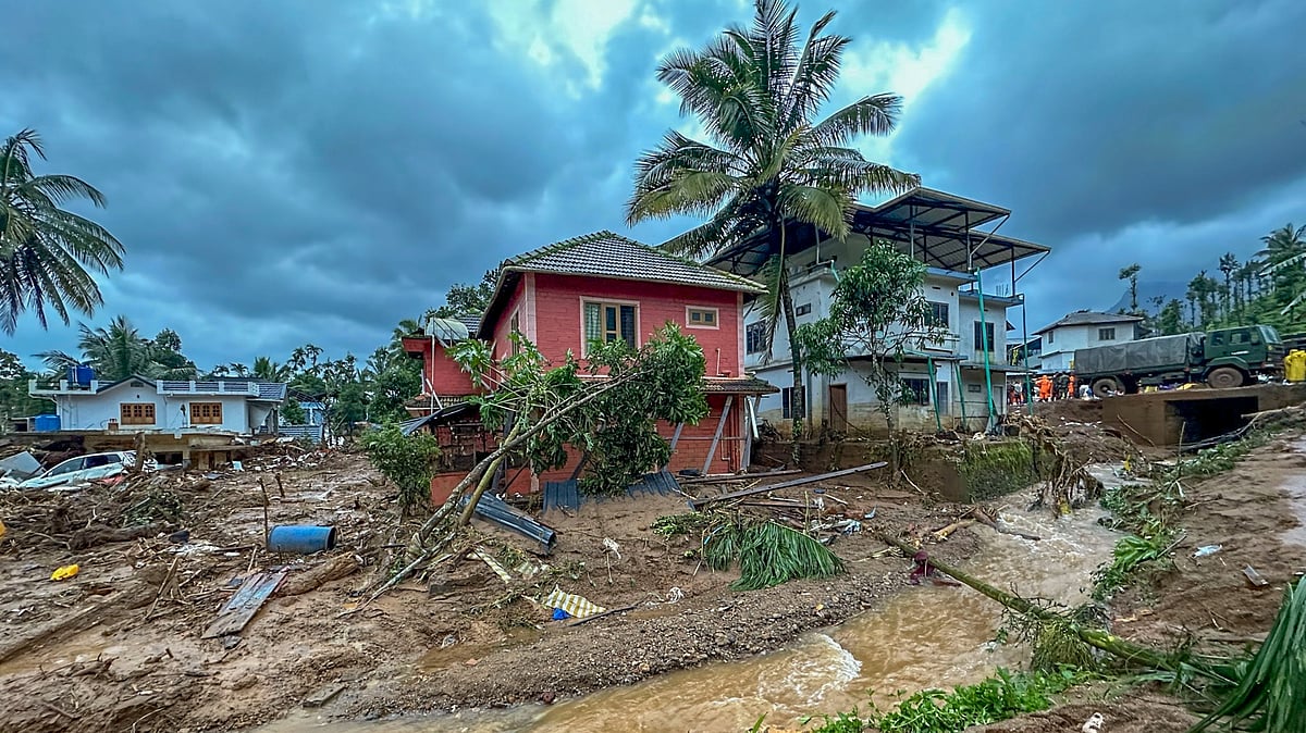 Wayanad Landslide: ಭೂಕುಸಿತದ ಭೀಕರತೆಗೆ ಸಾಕ್ಷಿಯಾದ ಮೃತದೇಹಗಳು!