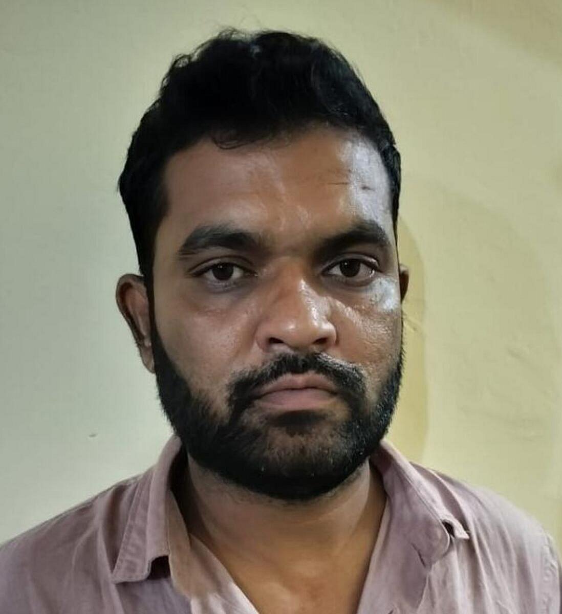 ಐಡಿಬಿಐ ಬ್ಯಾಂಕ್‌ ನೌಕರ ಸೆರೆ
