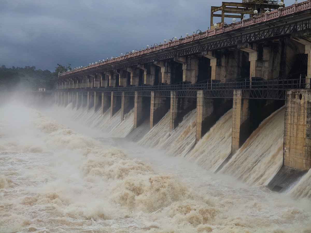 ತುಂಗಾ ಜಲಾಶಯ: ನದಿಗೆ 73 ಸಾವಿರ ಕ್ಯುಸೆಕ್ ನೀರು, ಶಿವಮೊಗ್ಗದಲ್ಲಿ ಪ್ರವಾಹ ಭೀತಿ