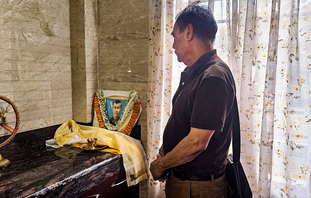 ಮಗನ ಬಗ್ಗೆ ಹೆಮ್ಮೆ ಇದೆ: ನಿವೃತ್ತ ಕರ್ನಲ್ ಥಾಪಾ