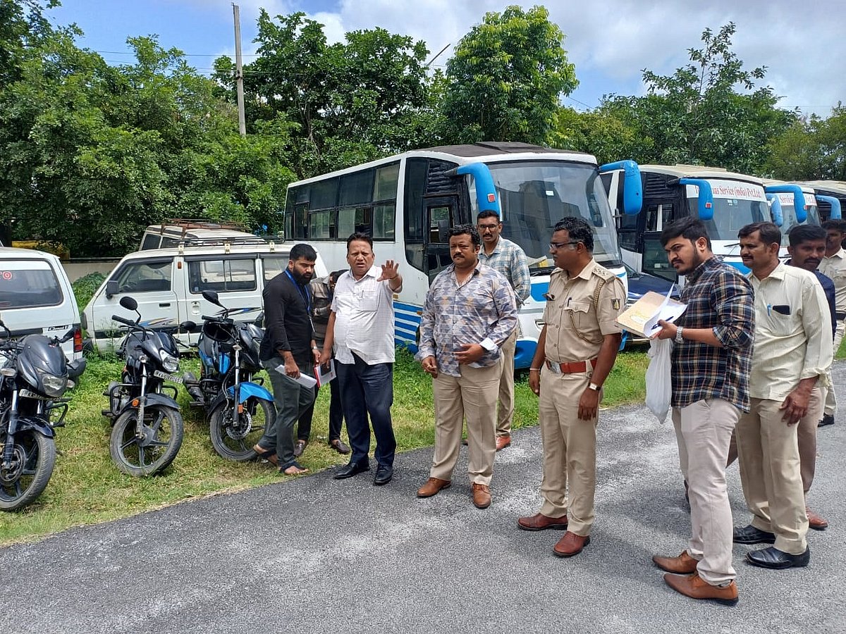 ವಿಶೇಷ ಕಾರ್ಯಾಚರಣೆ: ಎಲೆಕ್ಟ್ರಿಕ್‌ ಬೈಕ್‌ ಸೇರಿ 144 ವಾಹನಗಳ ವಶ