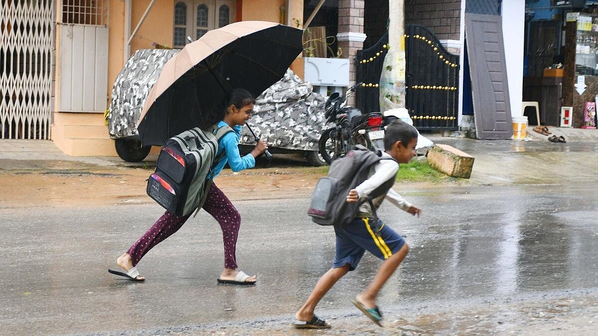 ಗುರುವಾರ, ಶುಕ್ರವಾರ ರಾಜ್ಯದ ವಿವಿಧೆಡೆ ಭಾರಿ ಮಳೆ ಸಾಧ್ಯತೆ