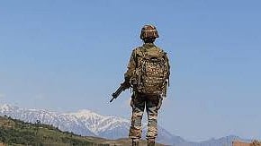 ಕಾಶ್ಮೀರ | ಸೇನಾ ವಾಹನಗಳ ಮೇಲೆ ಭಯೋತ್ಪಾದಕರ ದಾಳಿ: ನಾಲ್ವರು ಯೋಧರು ಹುತಾತ್ಮ