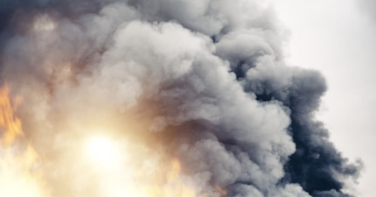 ಕೊರಟಗೆರೆ | ಬಾಯ್ಲರ್ ಸ್ಫೋಟ: ಯುವಕನಿಗೆ ಗಂಭೀರ ಗಾಯ