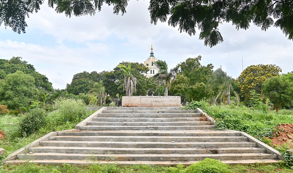 ಮೈಸೂರು | 2 ವರ್ಷವಾದರೂ ಮೇಲೇಳದ ಯುದ್ಧ ಸ್ಮಾರಕ