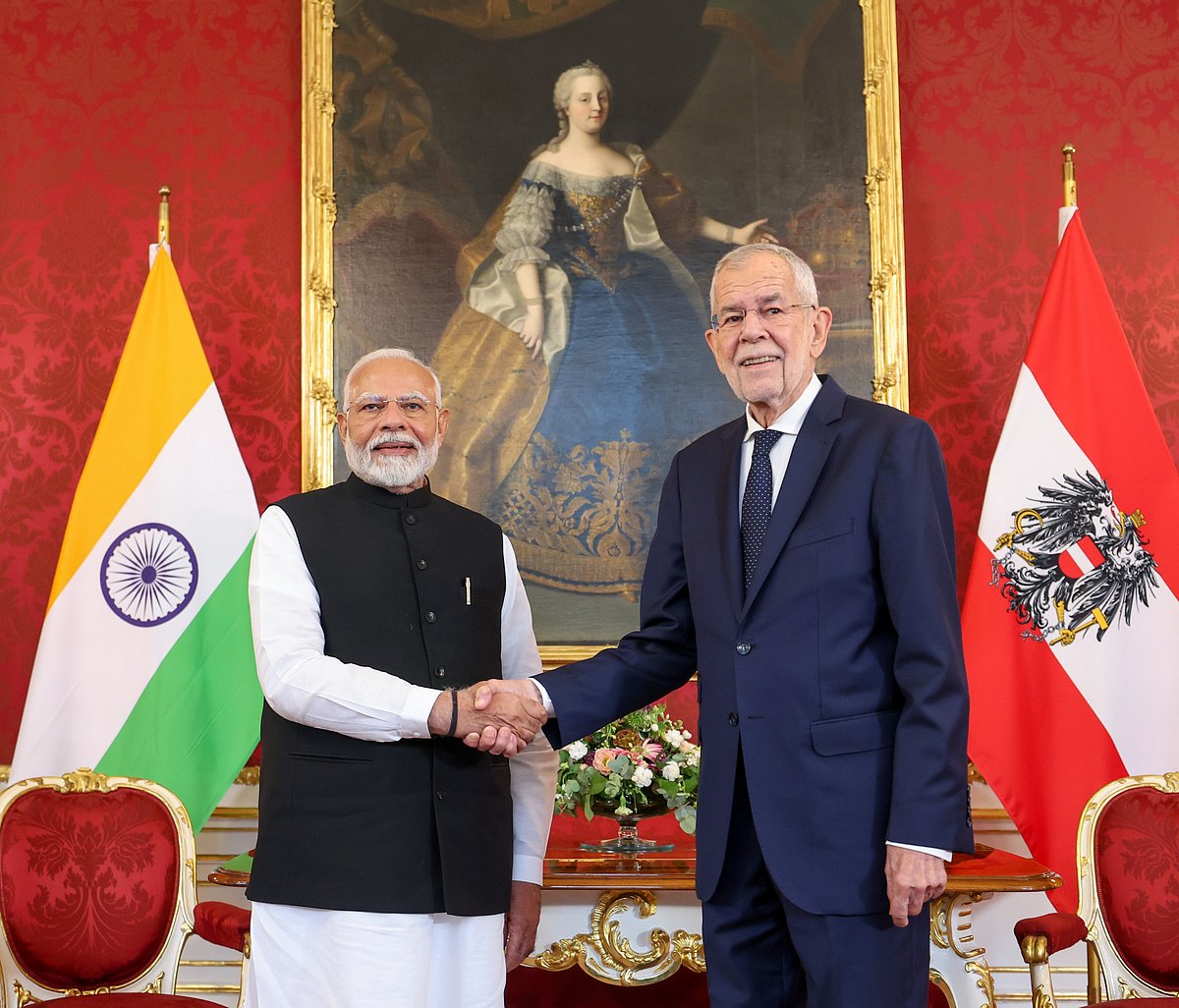 PM Modi In Austria | ಆಸ್ಟ್ರಿಯಾ ಅಧ್ಯಕ್ಷ ಅಲೆಕ್ಸಾಂಡರ್ ಜೊತೆ ಮೋದಿ ಮಾತುಕತೆ
