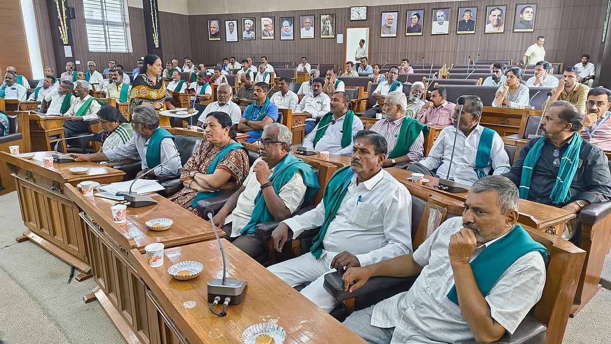 ಕನ್ನಂಬಾಡಿ ರಕ್ಷಣೆಗಾಗಿ ಸುಗ್ರೀವಾಜ್ಞೆ ಹೊರಡಿಸಿ: ರೈತರ ಆಗ್ರಹ