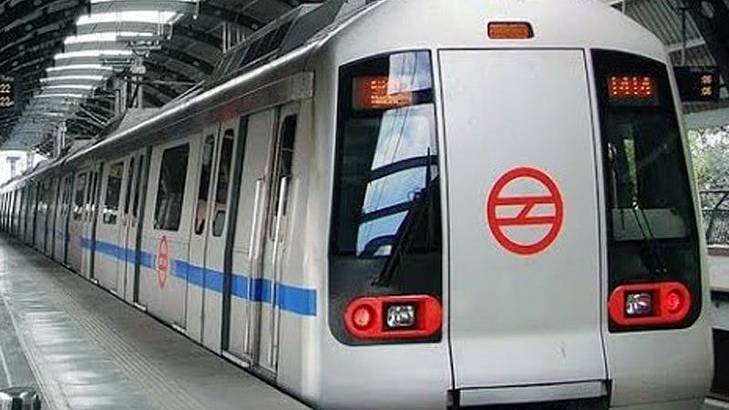 ದೆಹಲಿ ಮೆಟ್ರೊ: ಹಳಿಗೆ ಹಾರಿ ಆತ್ಮಹತ್ಯೆ ಮಾಡಿಕೊಂಡ 60 ವರ್ಷದ ವೃದ್ಧ