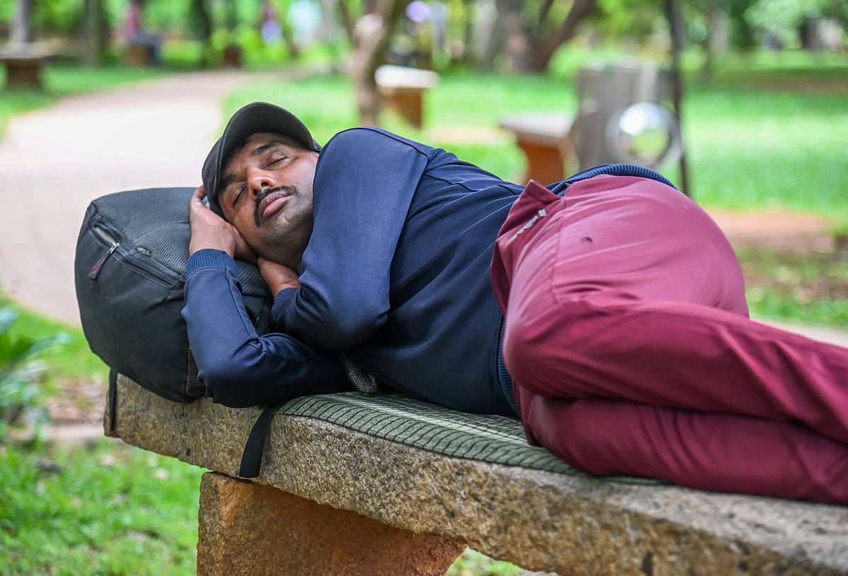 ನಿದ್ದೆ, ಊಟಕ್ಕಾಗಿ ಭಾರತೀಯರ ಸಮಯ ಮೀಸಲು ಭಾರಿ ಇಳಿಕೆ!