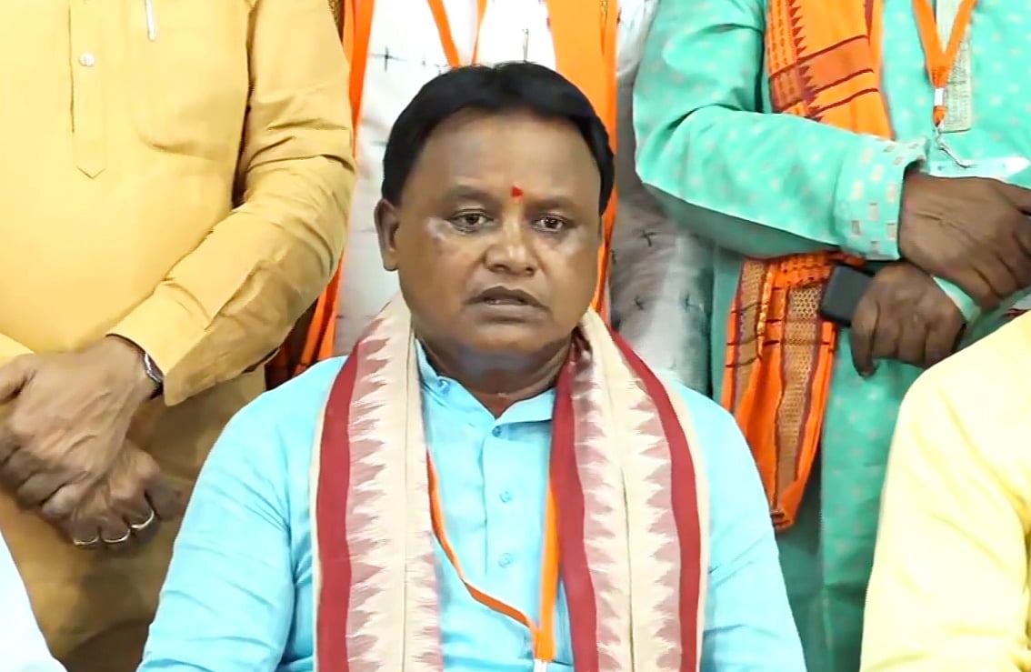 ಒಡಿಶಾ | ನಿಷೇಧಿತ ಸಂಘಟನೆ ಸಿಪಿಐನ 582 ನಕ್ಸಲರು ಶರಣು: CM ಮೋಹನ್ ಚರಣ್ ಮಾಝಿ 