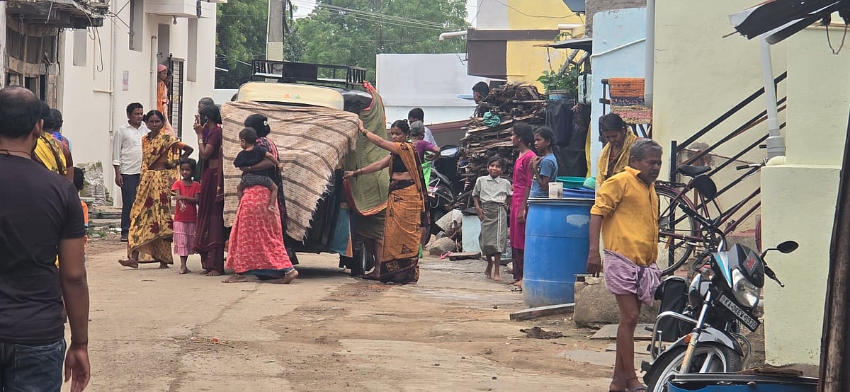  ಮಸ್ಕಿ: ಆಟೊದಲ್ಲಿ ಗಂಡು ಮಗುವಿಗೆ ಜನ್ಮ ನೀಡಿದ ಮಹಿಳೆ