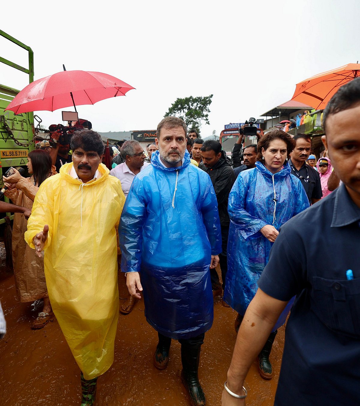 Wayanad landslide | ತಂದೆ ತೀರಿಕೊಂಡಾಗಿನ ದುಃಖದ ಅನುಭವಾಗುತ್ತಿದೆ: ರಾಹುಲ್