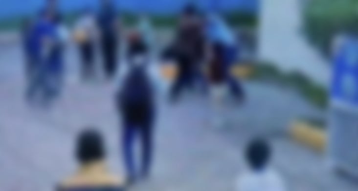 ವಿದ್ಯಾರ್ಥಿಗಳ ಅಪಹರಣ: ಹಣ, ಮೊಬೈಲ್ ಸುಲಿಗೆ
