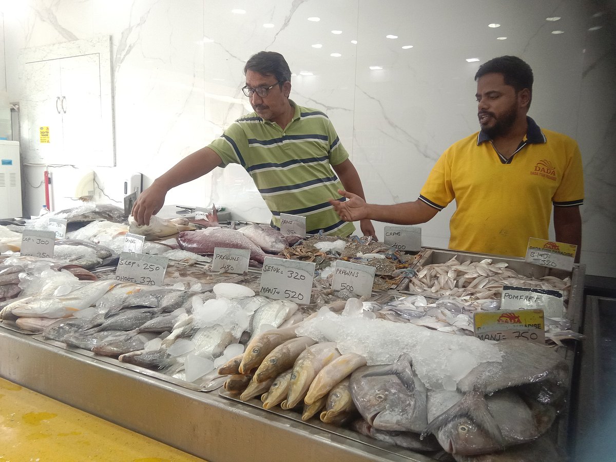 ಹುಬ್ಬಳ್ಳಿ | ಸಮುದ್ರ ಮೀನಿನ ದರ ಕೊಂಚ ಇಳಿಕೆ: ಮತ್ಸ್ಯಾಹಾರಿಗಳ ಮೊಗದಲ್ಲಿ ಮಂದಹಾಸ