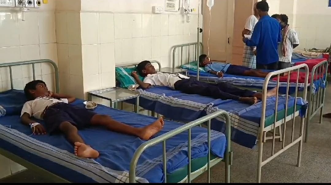 ಕೋಲಾರ: ಅಂಬೇಡ್ಕರ್ ಹಾಸ್ಟೆಲ್‌ನಲ್ಲಿ ದೋಸೆ ತಿಂದು 18 ಮಕ್ಕಳು ಅಸ್ವಸ್ಥ
