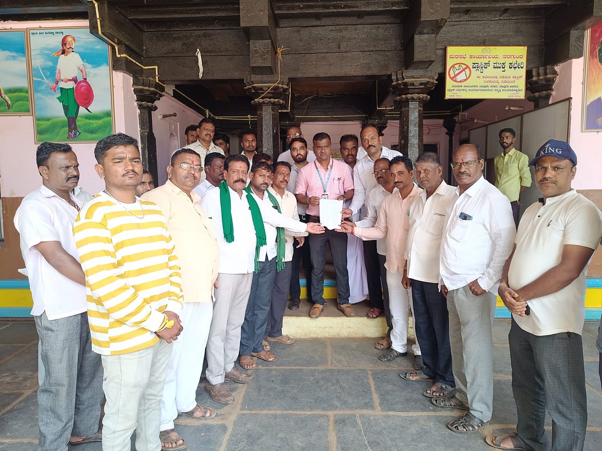 ದನಕರುಗಳಿಗೆ ಕೊಂಡವಾಡ  ನಿರ್ಮಿಸಲು ಆಗ್ರಹ