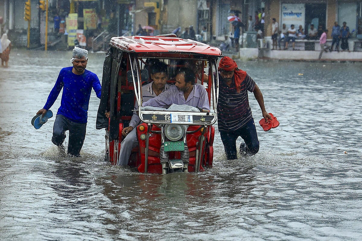ರಾಜಸ್ಥಾನದಲ್ಲಿ ಭಾರಿ ಮಳೆ: ಶಾಲೆಗಳಿಗೆ ರಜೆ