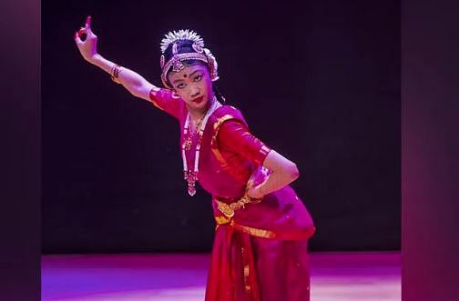 ಹೊಸ ಇತಿಹಾಸ: ಚೀನಾದ 13ರ ಬಾಲಕಿಯಿಂದ ಭರತನಾಟ್ಯ ‘ಆರಂಗೇಟ್ರಂ’ ಪ್ರದರ್ಶನ