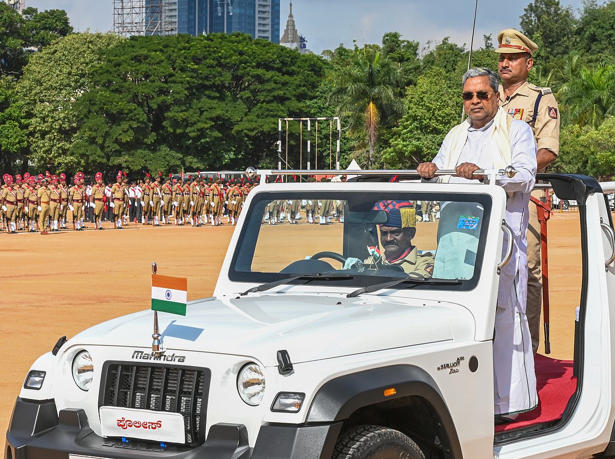 ಮಾಣೆಕ್‌ ಷಾ ಪರೇಡ್ ಮೈದಾನದಲ್ಲಿ ಸಾಂಸ್ಕೃತಿಕ ಹೊನಲು: ಮೈನವಿರೇಳಿಸಿದ ಸಾಹಸ 