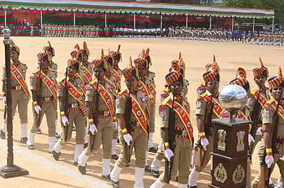 ಪಥಸಂಚಲನದಲ್ಲಿ ಕೆಎಸ್‌ಆರ್‌ಪಿ ಮಹಿಳಾ ಸಿಬ್ಬಂದಿ