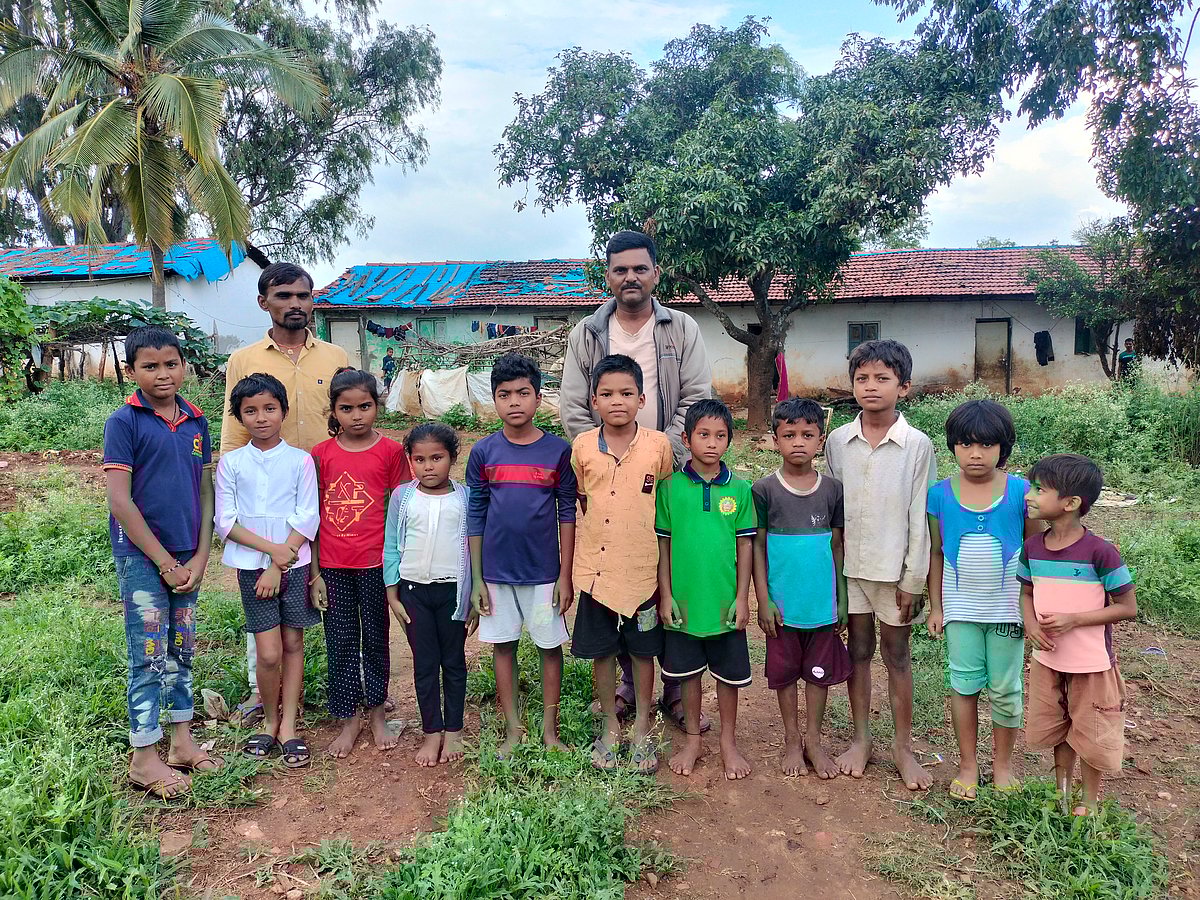 ನಾಗಮಂಗಲ: ಅನ್ಯ ರಾಜ್ಯದ ಮಕ್ಕಳಿಗೆ ‘ಕನ್ನಡ ಪಾಠ’