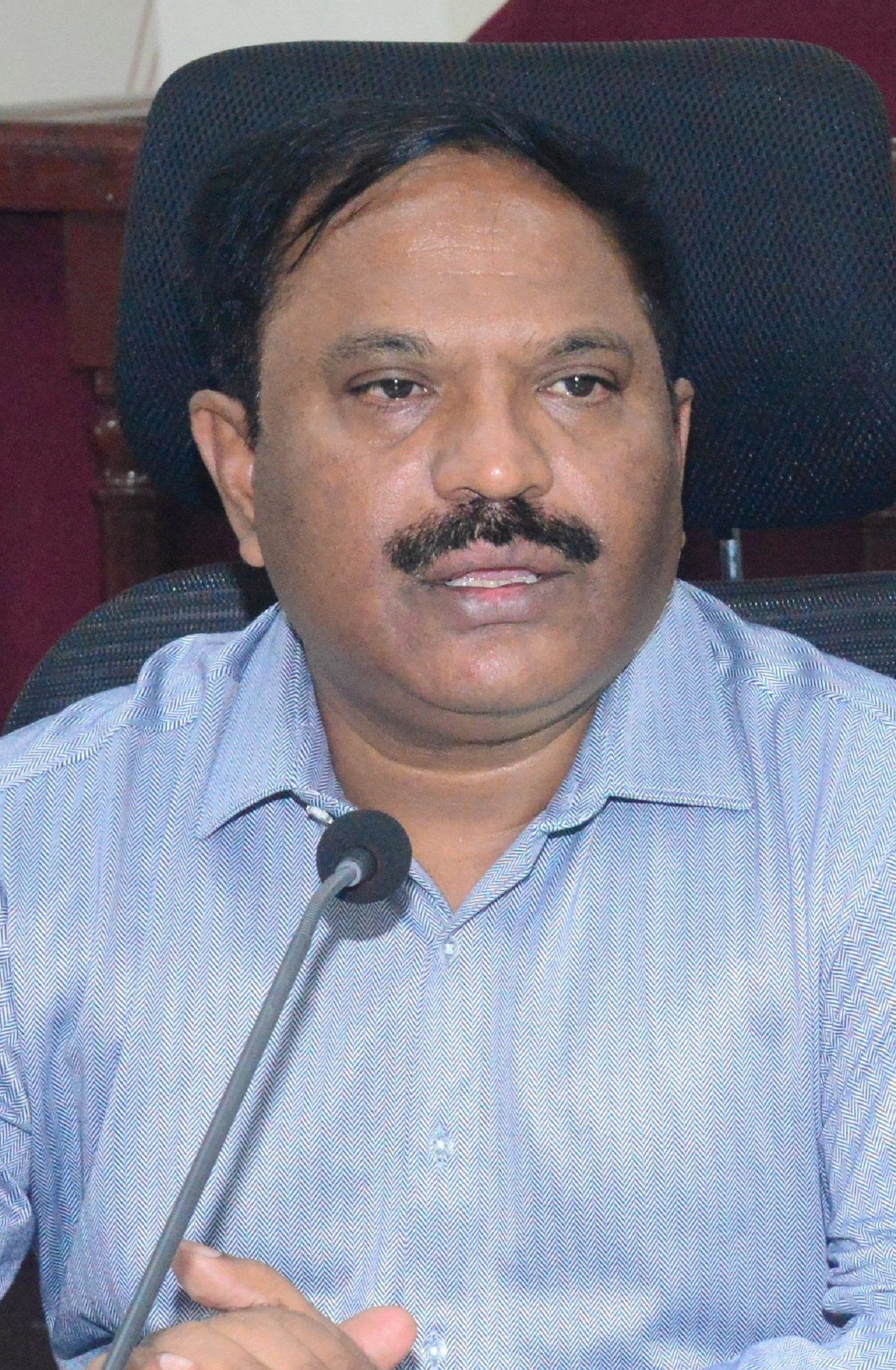 ಗ್ರಾಮ ಆಡಳಿತಾಧಿಕಾರಿ ಹುದ್ದೆ: ಸಾವಿರ ಸರ್ಕಾರಿ ಹುದ್ದೆಗೆ 5.70 ಲಕ್ಷ ಅರ್ಜಿ!