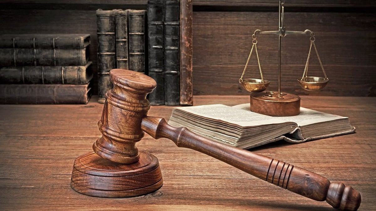 69 ಸಾವಿರ ಶಿಕ್ಷಕರ ನೇಮಕ ಪ್ರಕರಣ: ಹೊಸ ಆಯ್ಕೆಪಟ್ಟಿ ಪ್ರಕಟಿಸಲು ಕೋರ್ಟ್ ಸೂಚನೆ