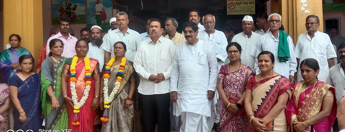 ನರಗುಂದ ಪುರಸಭೆ ಚುನಾವಣೆ: ಅನ್ನಪೂರ್ಣ ಅಧ್ಯಕ್ಷೆ, ಕಾಶವ್ವ ಉಪಾಧ್ಯಕ್ಷೆ