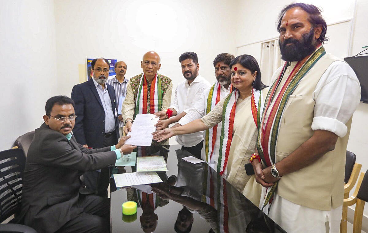 ರಾಜ್ಯಸಭೆ ಉಪಚುನಾವಣೆ: ನಾಮಪತ್ರ ಸಲ್ಲಿಸಿದ  ಅಭಿಷೇಕ್‌ಮನು ಸಿಂಘ್ವಿ