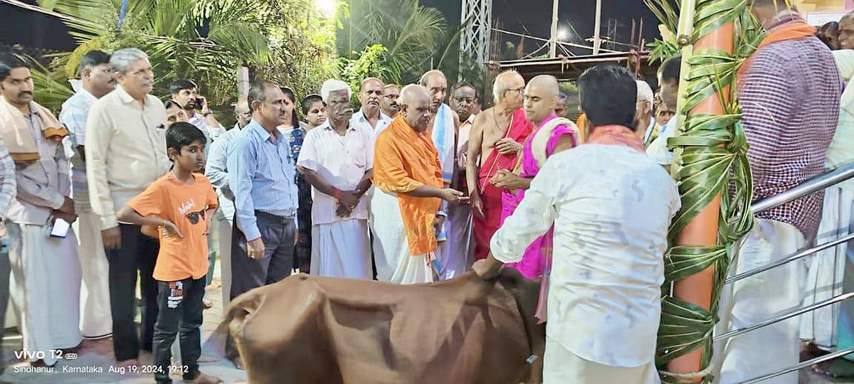 ಸಿಂಧನೂರು: ವಿಜೃಂಭಣೆಯಿಂದ ನಡೆದ ರಾಯರ ಪೂರ್ವಾರಾಧನೆ