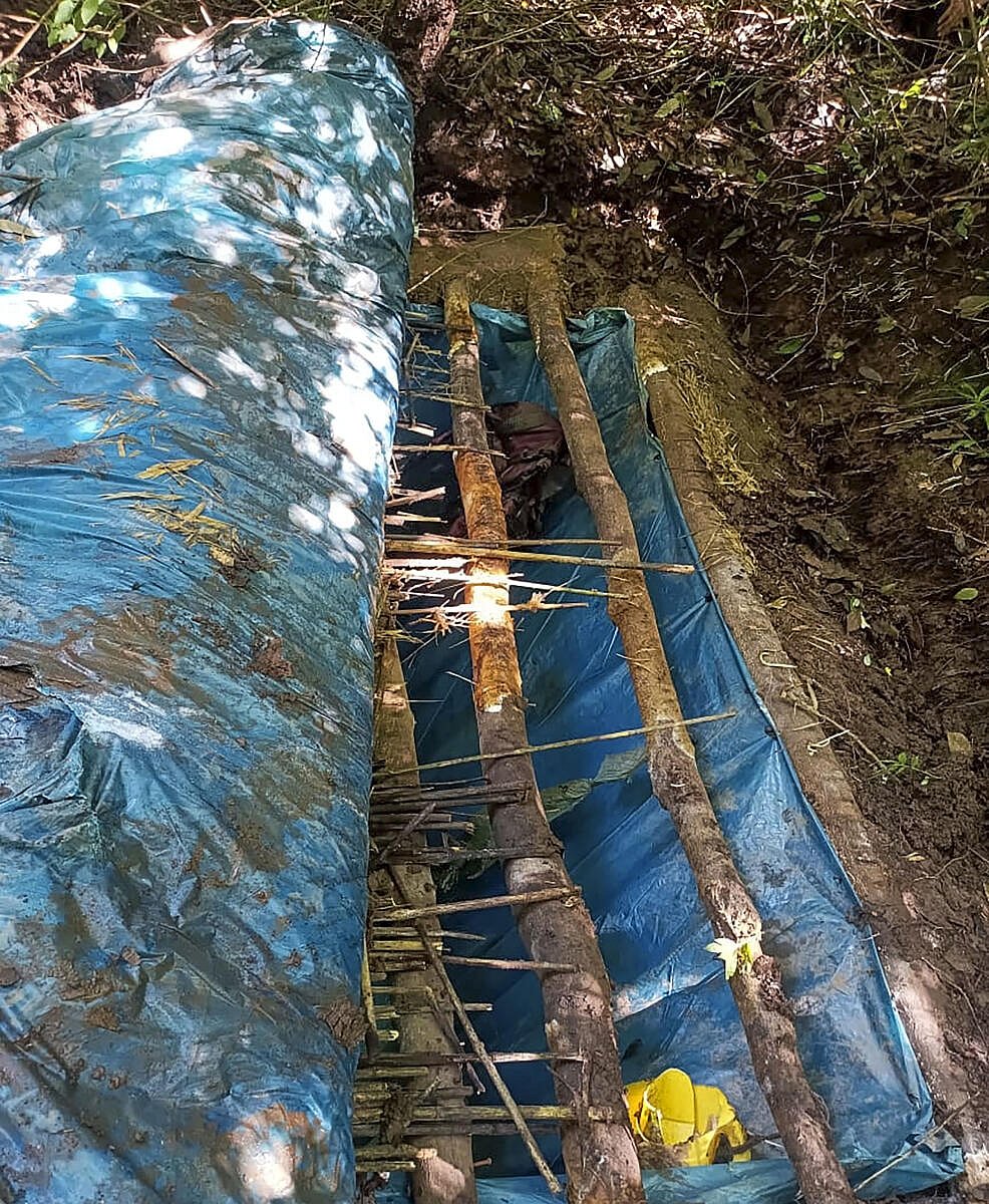 ಜಮ್ಮು–ಕಾಶ್ಮೀರದಲ್ಲಿ ಭಯೋತ್ಪಾದಕರ ಭೂಗತ ಅಡಗುದಾಣ ಪತ್ತೆ: ಏನೆಲ್ಲ ಇತ್ತು?