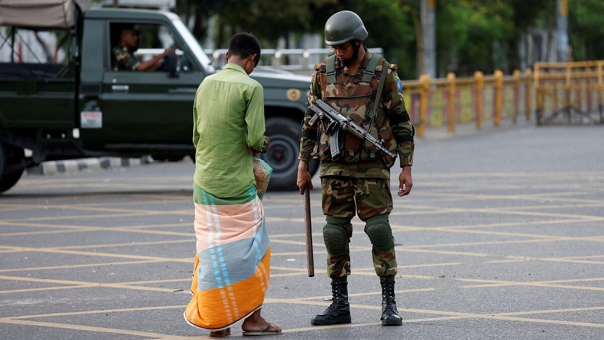 ಸಹಜ ಸ್ಥಿತಿಯತ್ತ ಮರಳುತ್ತಿರುವ ಬಾಂಗ್ಲಾದೇಶ; ಶೀಘ್ರದಲ್ಲೇ ಚುನಾವಣೆ: ಅಧಿಕಾರಿಗಳು