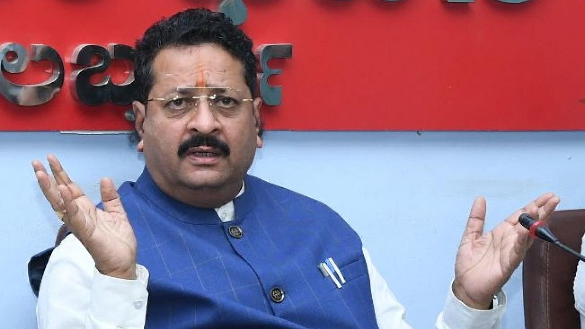 ಪಂಚಮಸಾಲಿ ಹೋರಾಟ ಹೋರಾಟ ತಡೆಯುವ ಜಿಲ್ಲಾಧಿಕಾರಿ ಮೂರ್ಖ: ಬಸನಗೌಡ ಪಾಟೀಲ ಯತ್ನಾಳ್‌ 