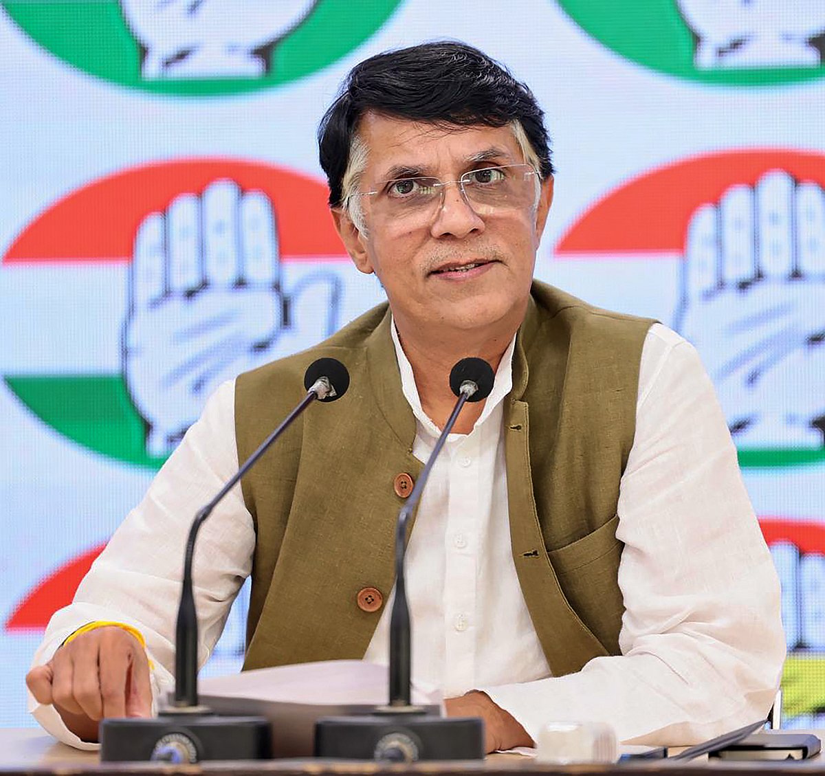 2015ರಲ್ಲಿ ಪಿಡಿಪಿ ಪ್ರಣಾಳಿಕೆ ಓದಿದ್ದೀರಾ?: ಬಿಜೆಪಿಗೆ ಕಾಂಗ್ರೆಸ್‌ ತಿರುಗೇಟು