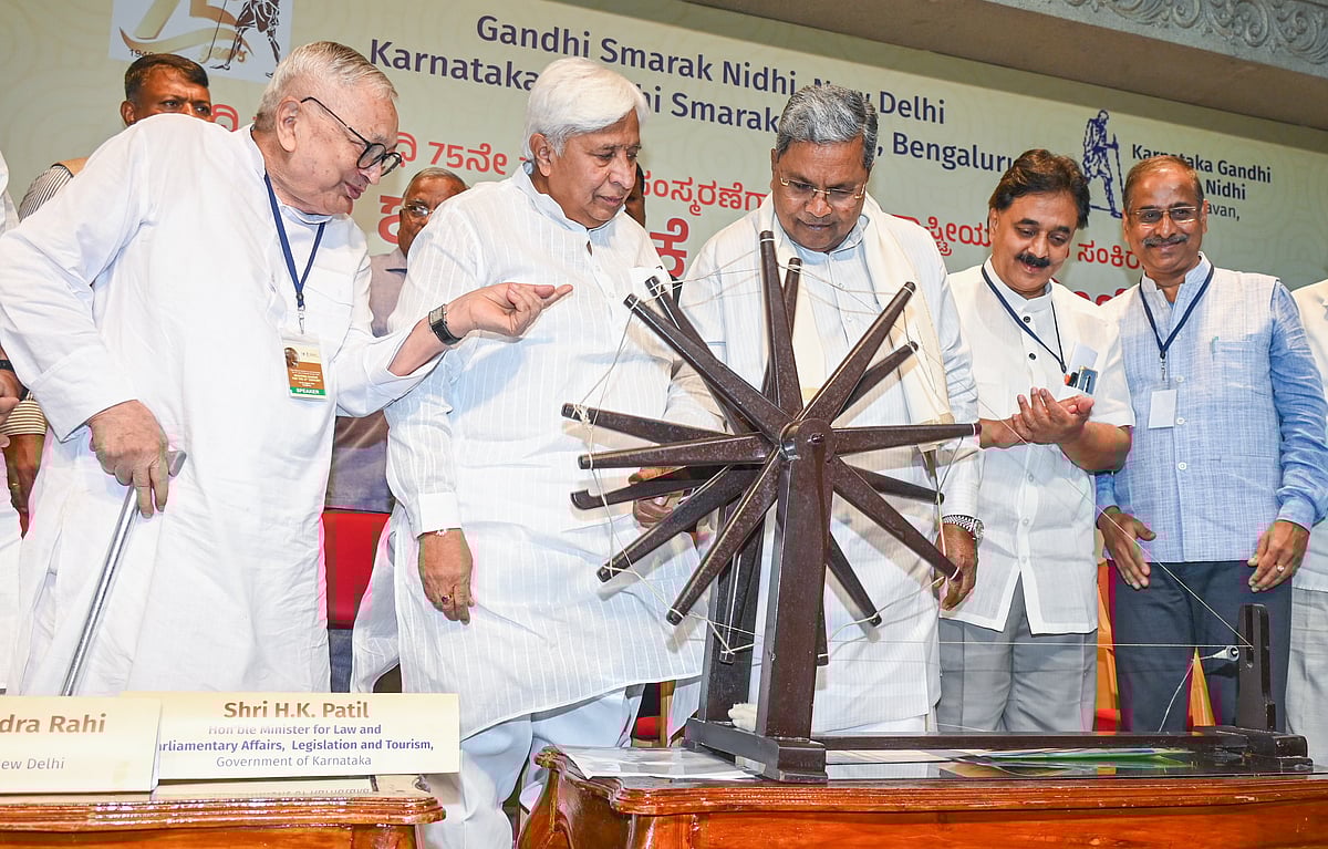 ಮಣಿಪುರ ಹೊತ್ತಿ ಉರಿದರೂ ಮೌನವಾಗಿದ್ದ ಪ್ರಧಾನಿ ಮೋದಿ: ತುಷಾರ್ ಗಾಂಧಿ ಟೀಕೆ