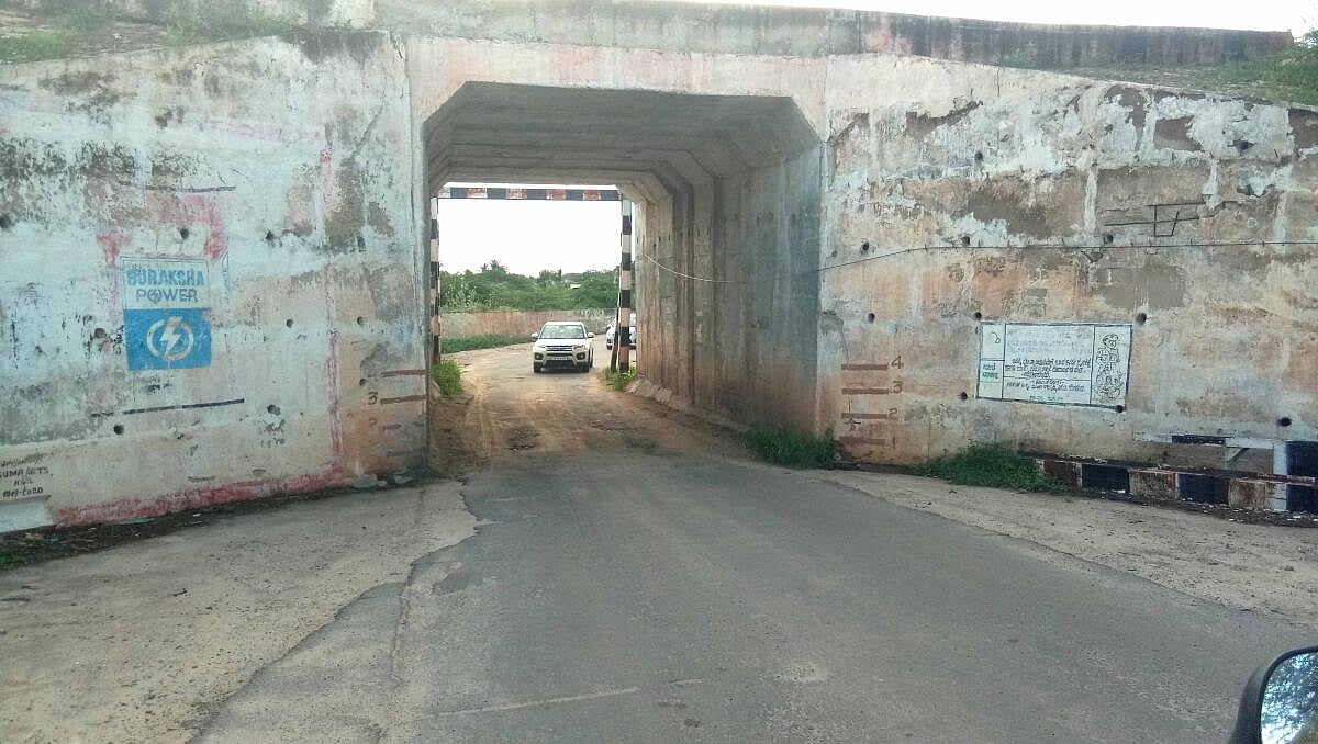 ಮೊಳಕಾಲ್ಮುರು: ಅಪಘಾತ ವಲಯಗಳಾದ ಅಂಡರ್‌ಪಾಸ್‌ಗಳು