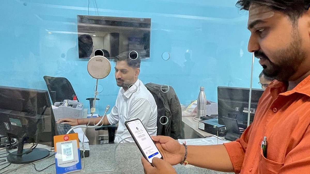 ಮೈಸೂರು | ರೈಲ್ವೆ ಟಿಕೆಟ್ ಪಾವತಿಗೆ ಕ್ಯೂಆರ್‌ ಕೋಡ್‌ ವ್ಯವಸ್ಥೆ