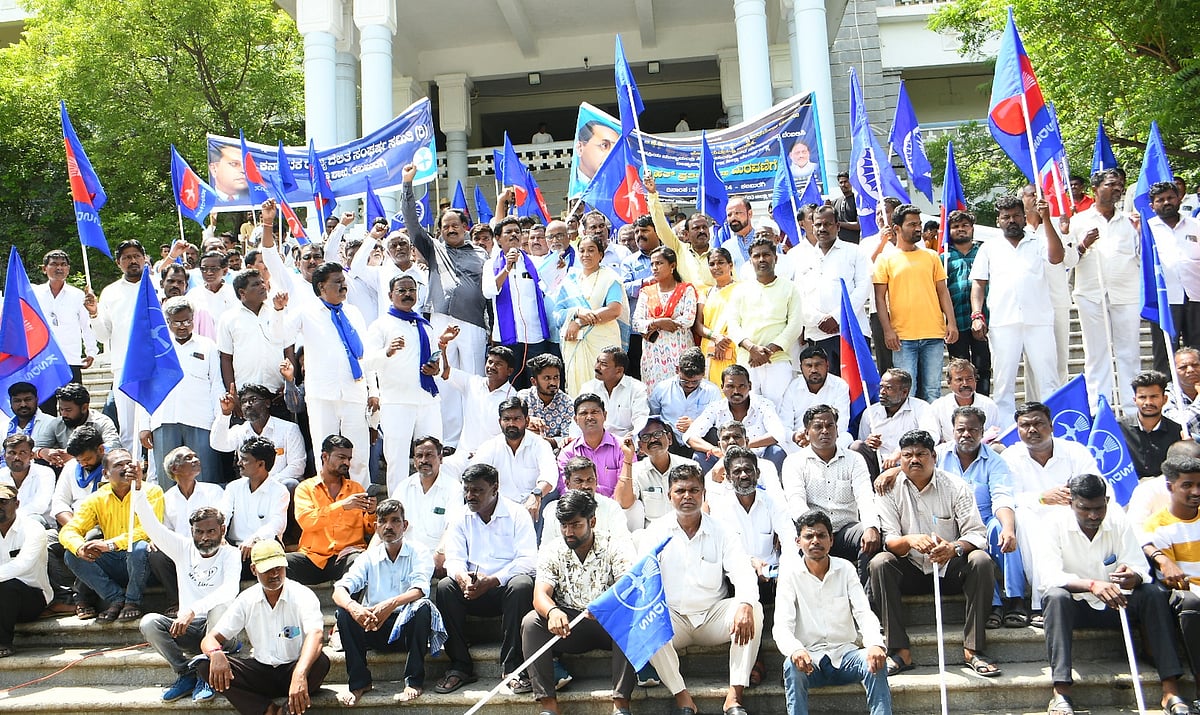 ಕಲಬುರಗಿ | ಸರ್ಕಾರ ಅಸ್ಥಿರ ಯತ್ನ: ರಾಜ್ಯಪಾಲರ ವಾಪಸ್‌ಗೆ ಒತ್ತಾಯ