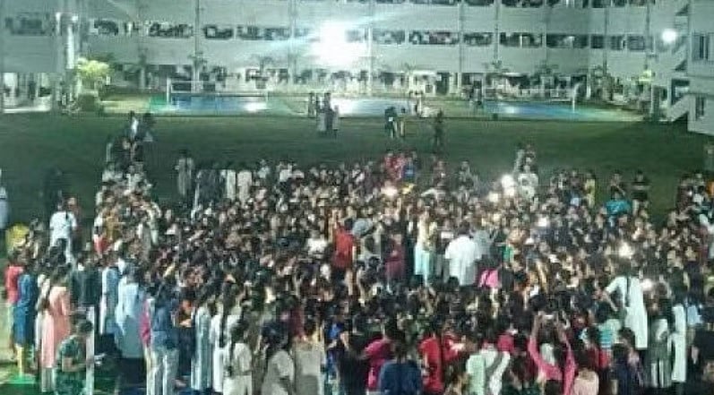 ಆಂಧ್ರ|ಹಾಸ್ಟೆಲ್ ಶೌಚಾಲಯದಲ್ಲಿ ವಿದ್ಯಾರ್ಥಿನಿಯರ ಆಕ್ಷೇಪಾರ್ಹ ವಿಡಿಯೊ ಚಿತ್ರೀಕರಣ?