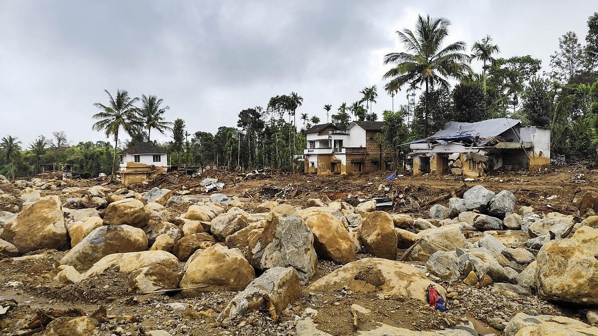 PHOTOS | ವಿನಾಶಕಾರಿ ಭೂಕುಸಿತ ಕಂಡ ವಯನಾಡ್‌ನ ಚೂರಲ್‌ಮಲ ಗ್ರಾಮ ಈಗ ಹೀಗಿದೆ...