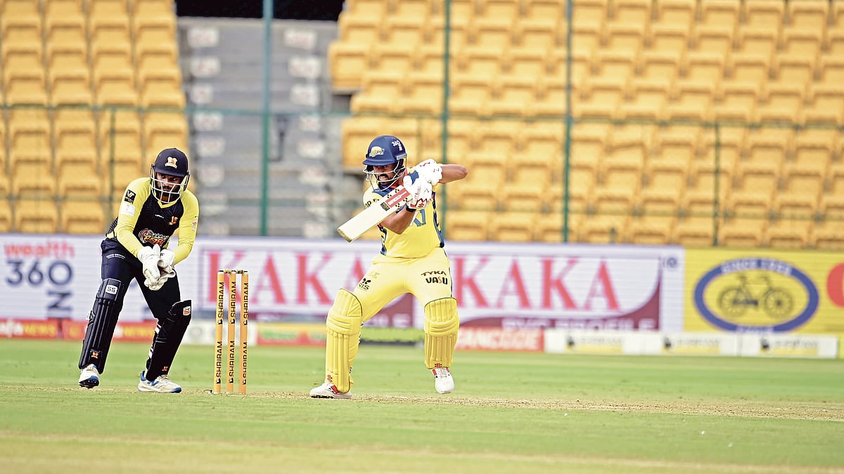 ಮಹಾರಾಜ ಟ್ರೋಫಿ ಕ್ರಿಕೆಟ್ ಟಿ20 ಟೂರ್ನಿ: ಮೈಸೂರಿಗೆ ಟ್ರೋಫಿ